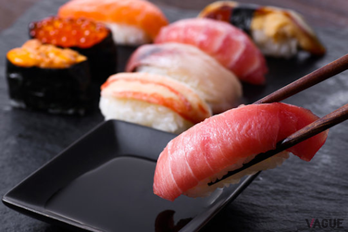 プライベートシェフによる夕朝食のオプションも用意