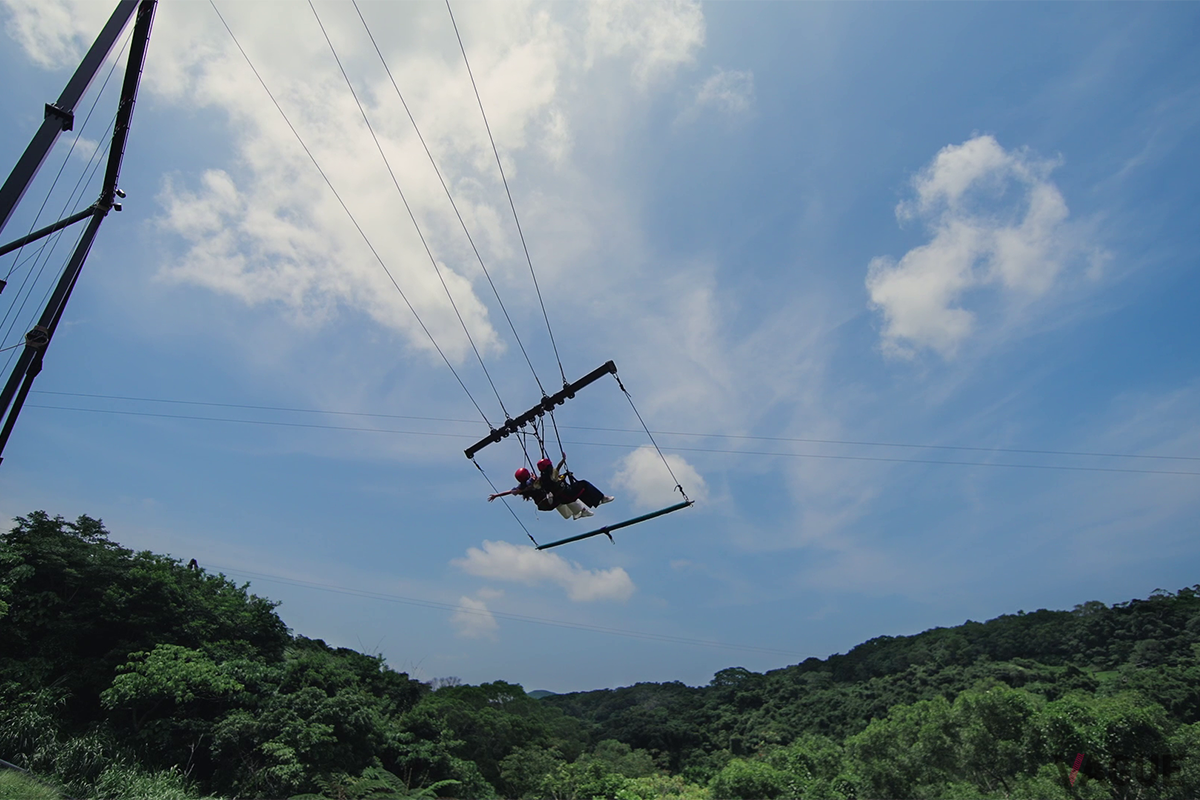 TIANS’S SWING (タイタンズ スウィング)