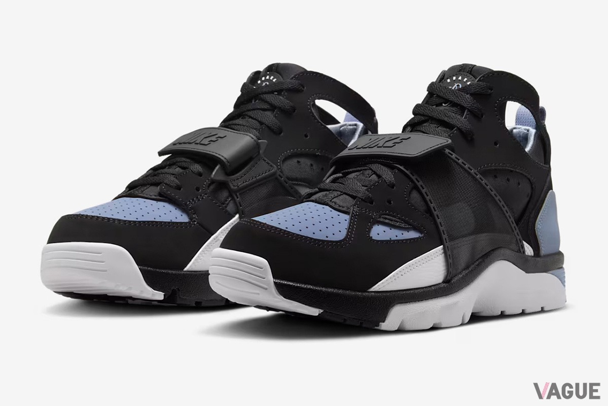 ナイキのトレーニングシューズ「エア トレーナー ハラチ」に、1990年代のオリジナルカラー“Black and Cool Blue”が登場