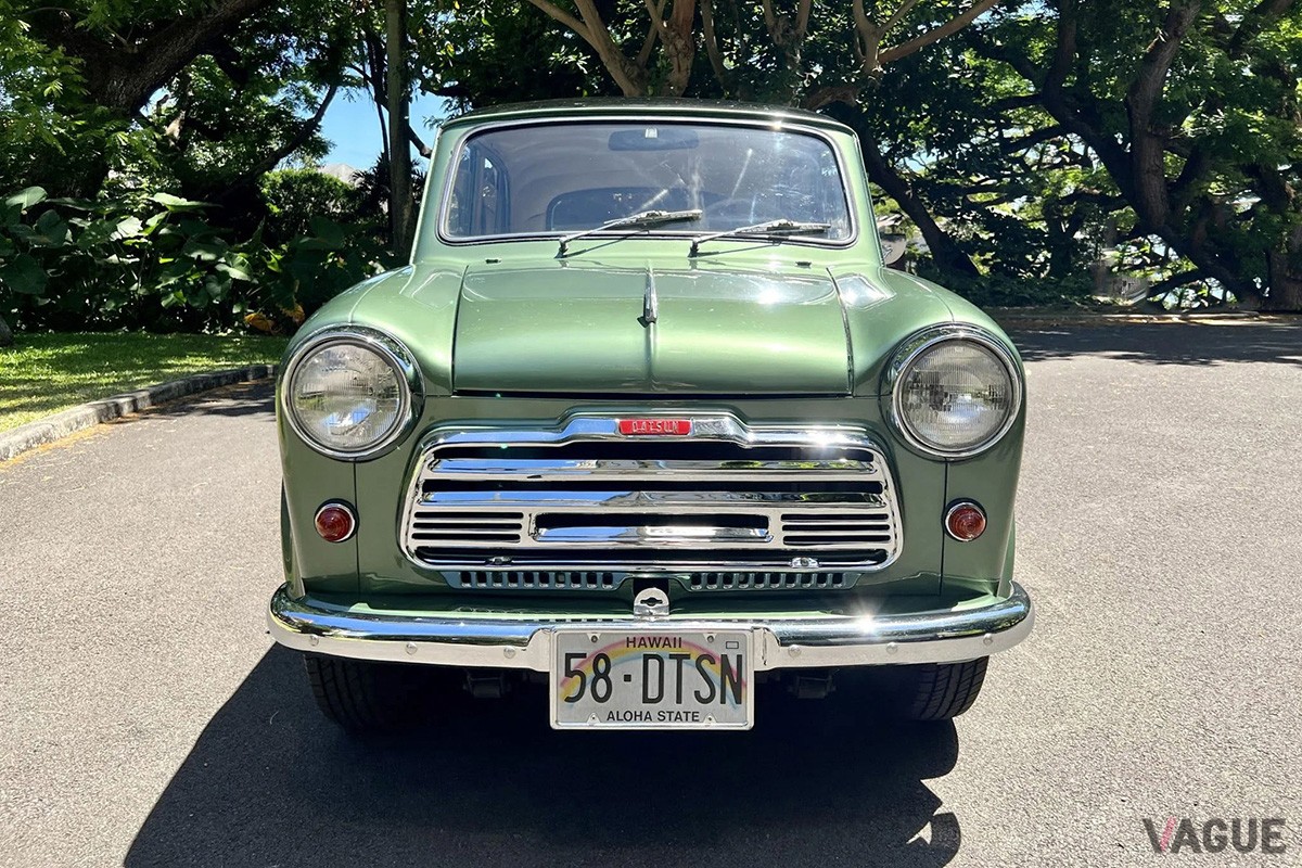 210型のダットサン「1000」
