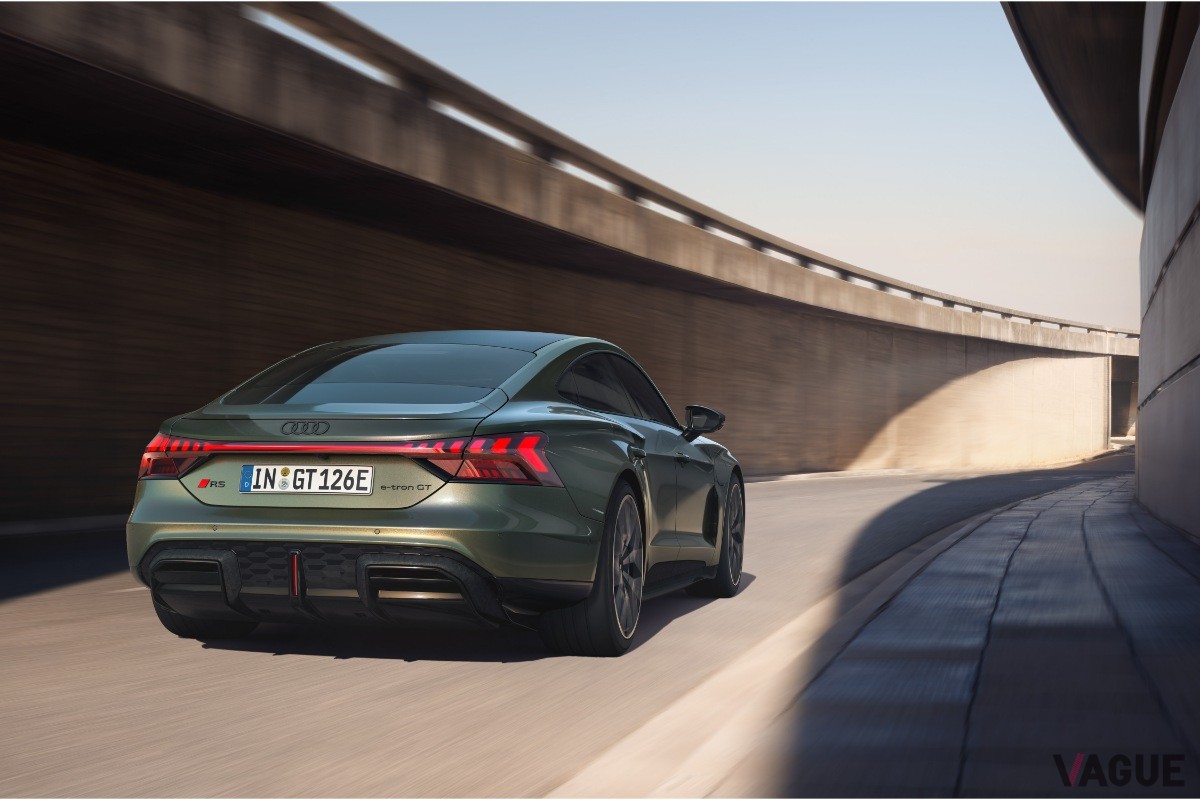 アウディ「RS e-tron GTパフォーマンス」