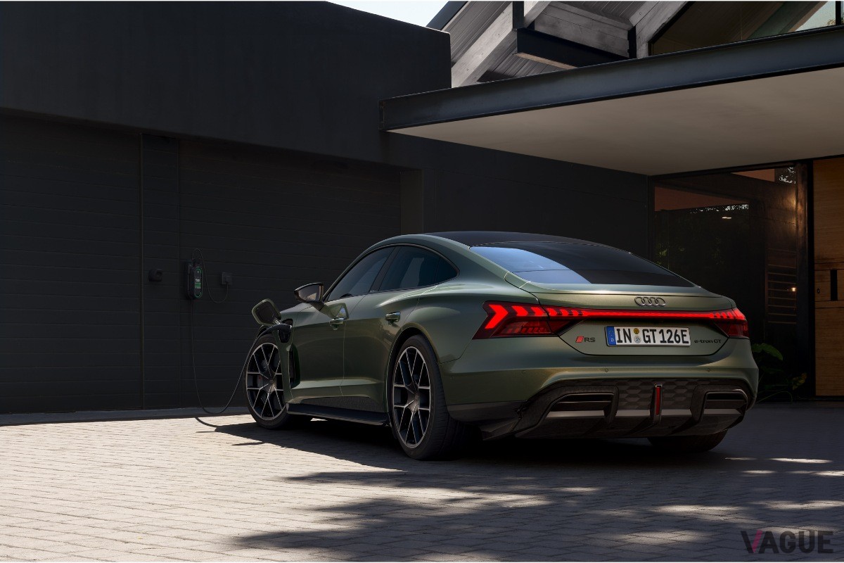 アウディ「RS e-tron GTパフォーマンス」