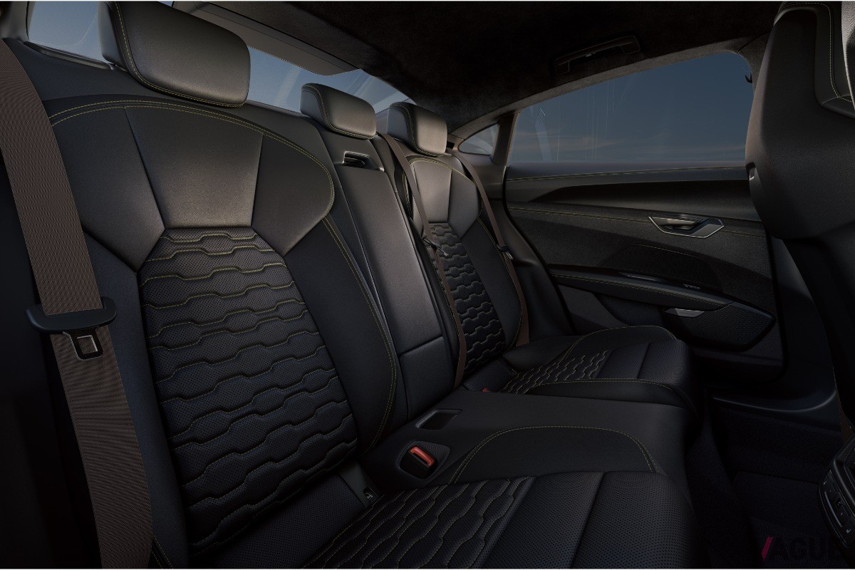 アウディ「RS e-tron GTパフォーマンス」