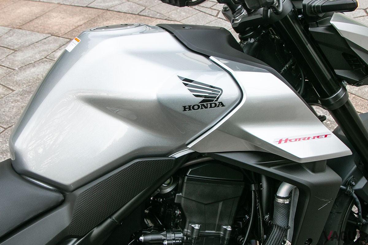 ホンダ「CB750ホーネット」