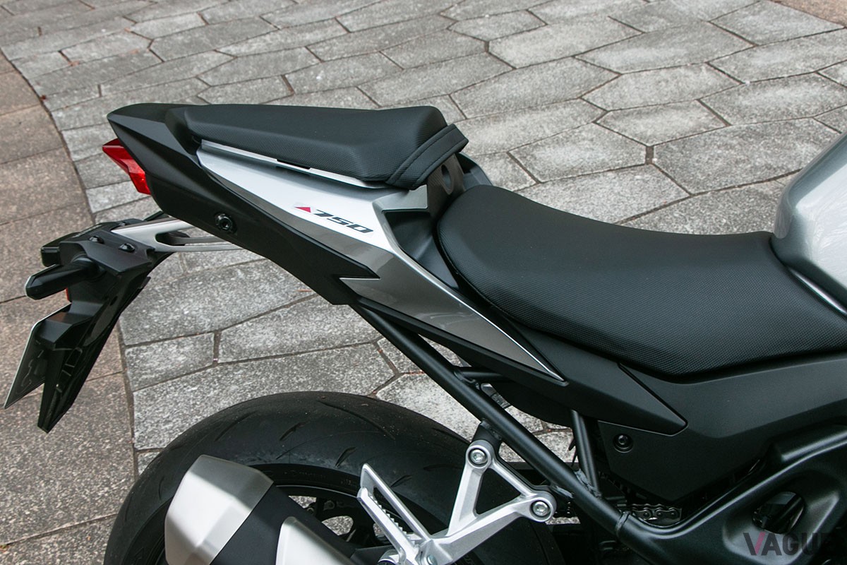 ホンダ「CB750ホーネット」