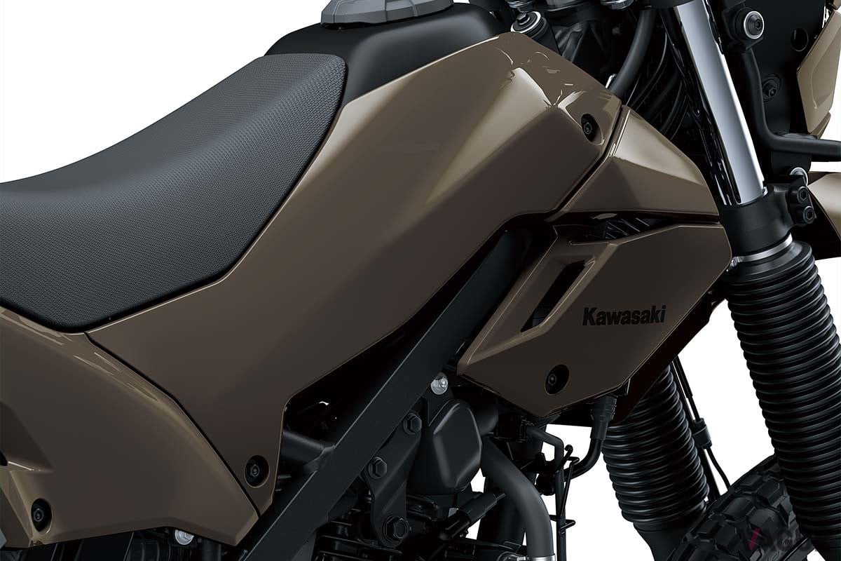 カワサキ「KLX230DF」