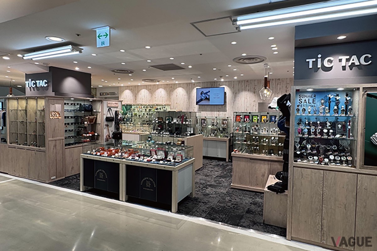 チックタック池袋パルコ店、公式オンラインストアでは発売を記念して、Metricをデザインしたオリジナルトートバッグがもらえるフェアも実施