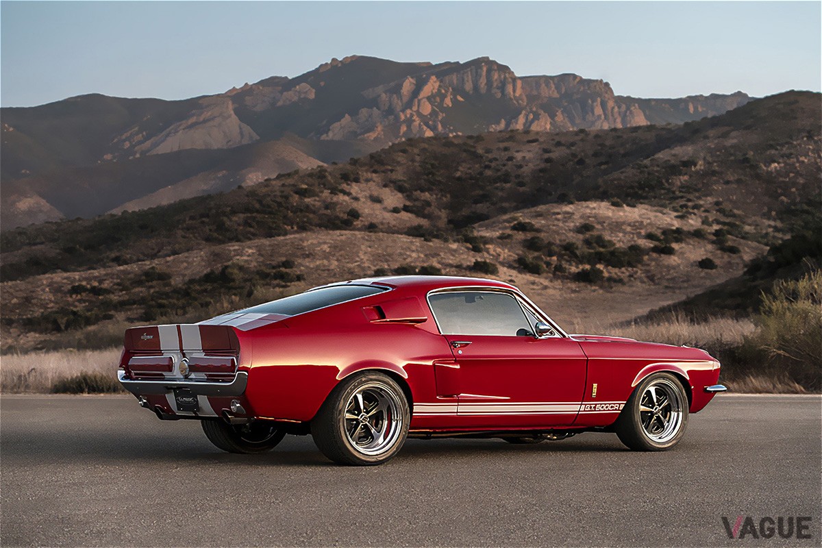 Classic Recreationsのシェルビー「GT500CR クラシック」。エンジンは5.2リッターのV8でボディパネルにはカーボンを採用（C）Classic Recreations
