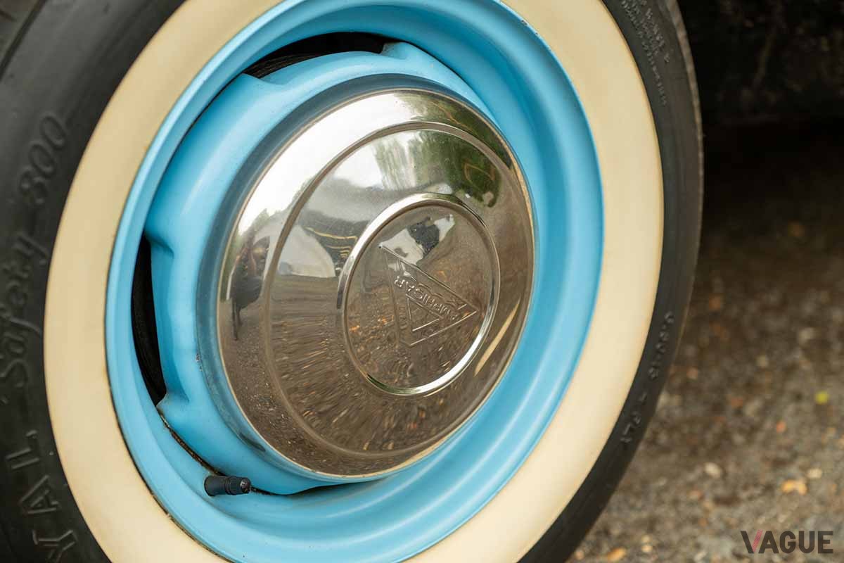 オークションに登場した1965年式「アンフィカー770」Corey Escobar(c)2025 Courtesy of RM Sotheby's