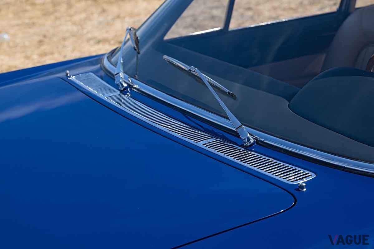 オークションに登場、日本円で約2億1237万円で落札された1965年式フェラーリ「500スーパーフェスト シリーズI」(c)2025 Courtesy of RM Sotheby's