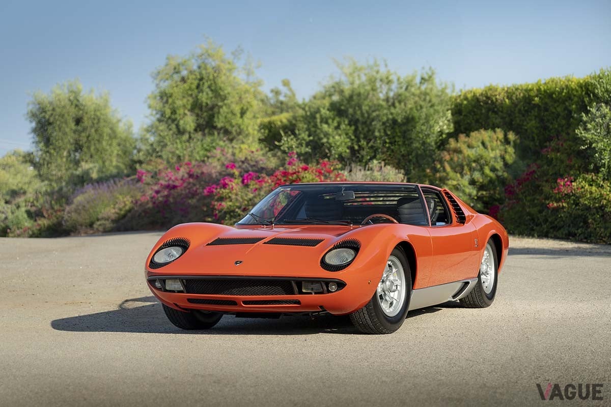 オークションに出品された1967年式ランボルギーニ「ミウラP400」Robin Adams（c）2025 Courtesy of RM Sotheby's
