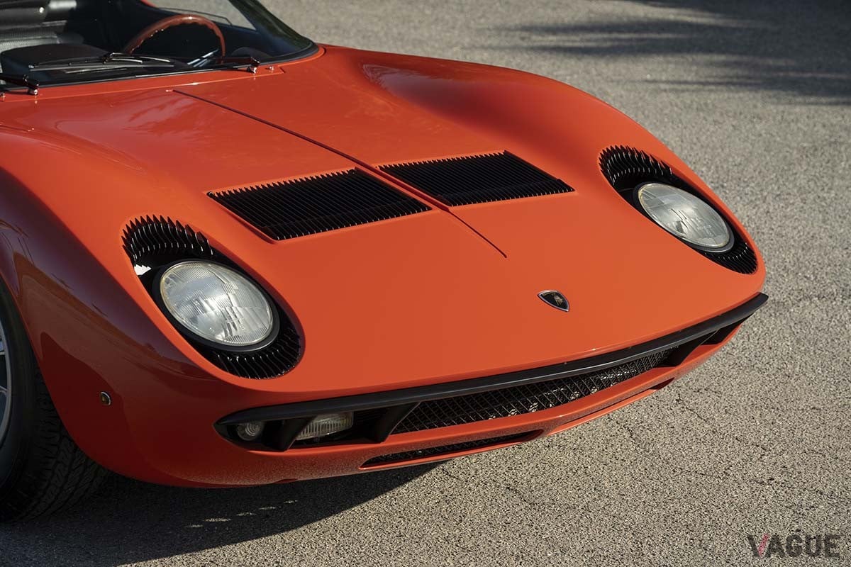 オークションに出品された1967年式ランボルギーニ「ミウラP400」Robin Adams（c）2025 Courtesy of RM Sotheby's