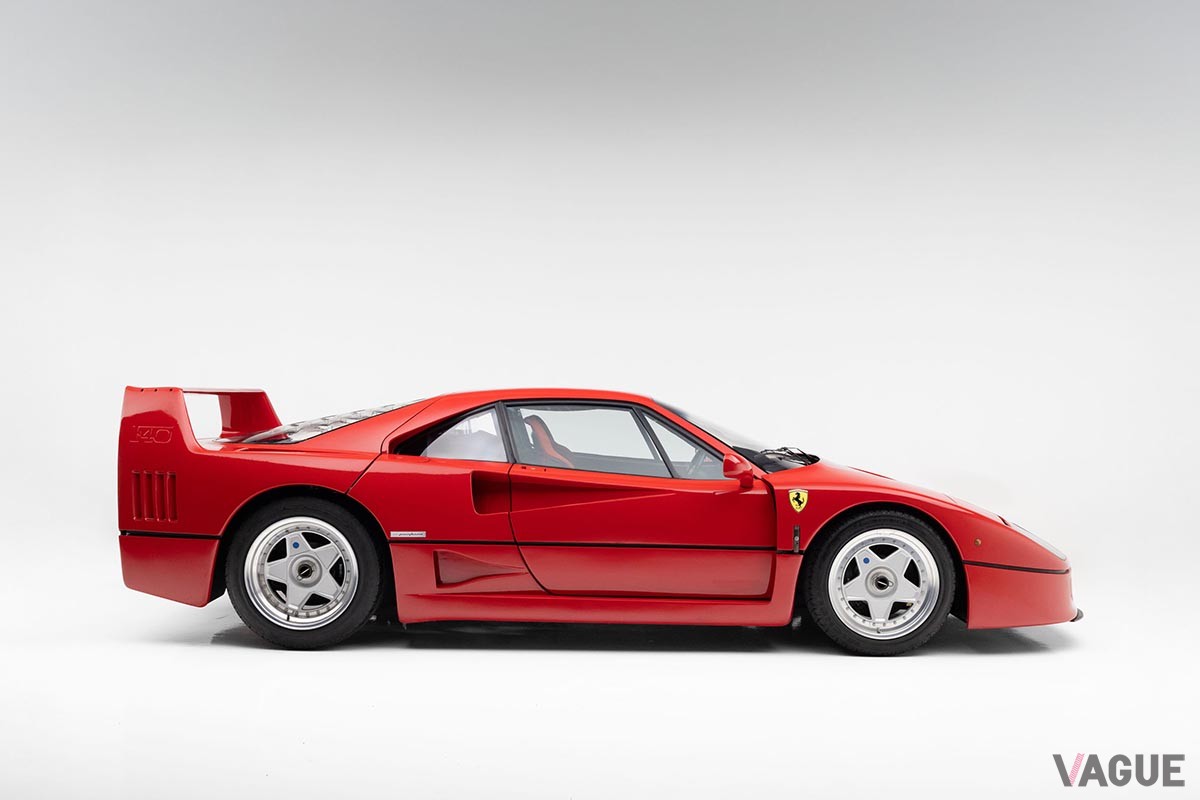 オークションに出品された走行距離360kmの1990年式フェラーリ「F40」(c)2025 Courtesy of RM Sotheby's