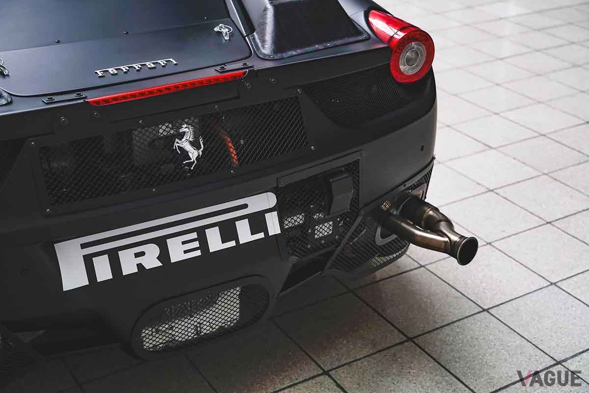 オークションに出品される2011年式フェラーリ「ラ・フェラーリ プロトタイプM4」(c)2025 Courtesy of RM Sotheby's