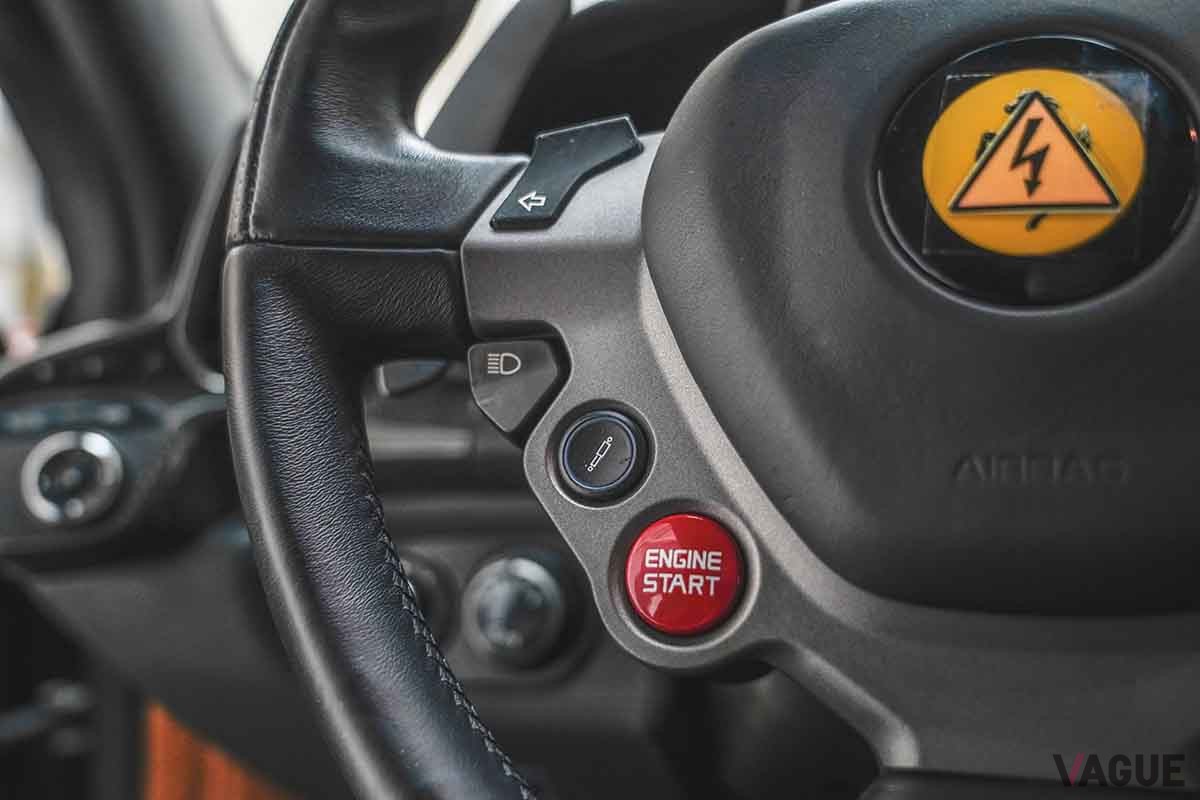 オークションに出品される2011年式フェラーリ「ラ・フェラーリ プロトタイプM4」(c)2025 Courtesy of RM Sotheby's
