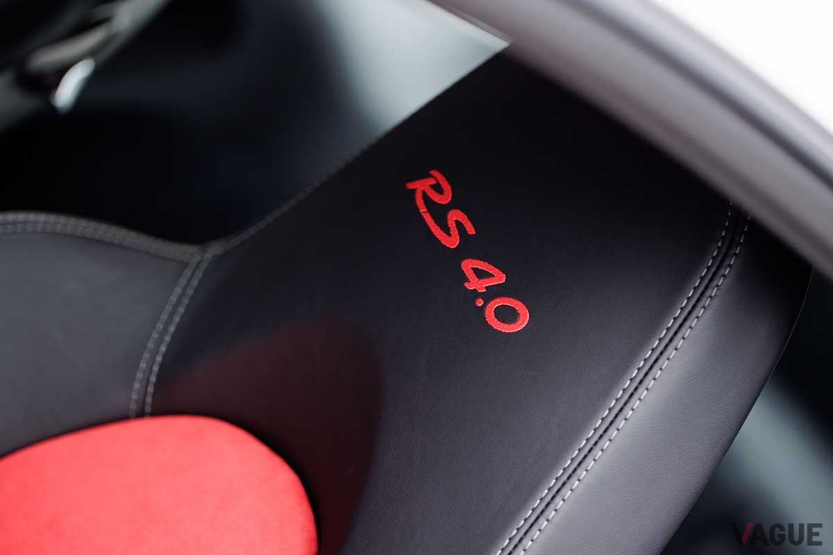 オークションに登場、107万7500USドル（約1億5840万円）で落札された2011年式ポルシェ「911GT3 RS4.0」Drew Shipley(c)2025 Courtesy of RM Sotheby's