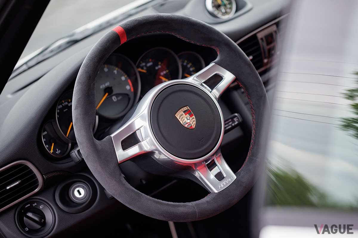 オークションに登場、107万7500USドル（約1億5840万円）で落札された2011年式ポルシェ「911GT3 RS4.0」Drew Shipley(c)2025 Courtesy of RM Sotheby's