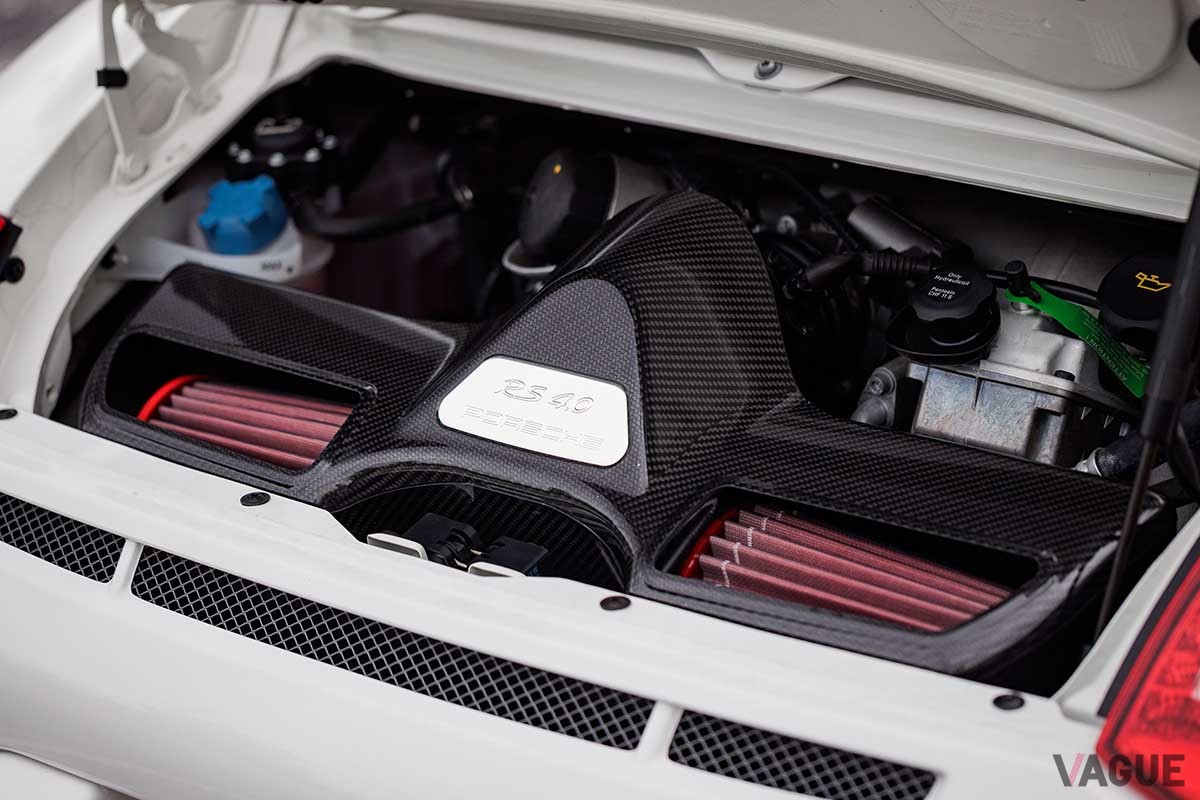 オークションに登場、107万7500USドル（約1億5840万円）で落札された2011年式ポルシェ「911GT3 RS4.0」Drew Shipley(c)2025 Courtesy of RM Sotheby's