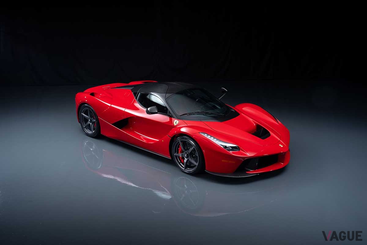 オークションに登場、523万USドル（約7億7400万円）で落札された2015年式フェラーリ「ラ・フェラーリ」Karissa Hosek(c)2025 Courtesy of RM Sotheby's