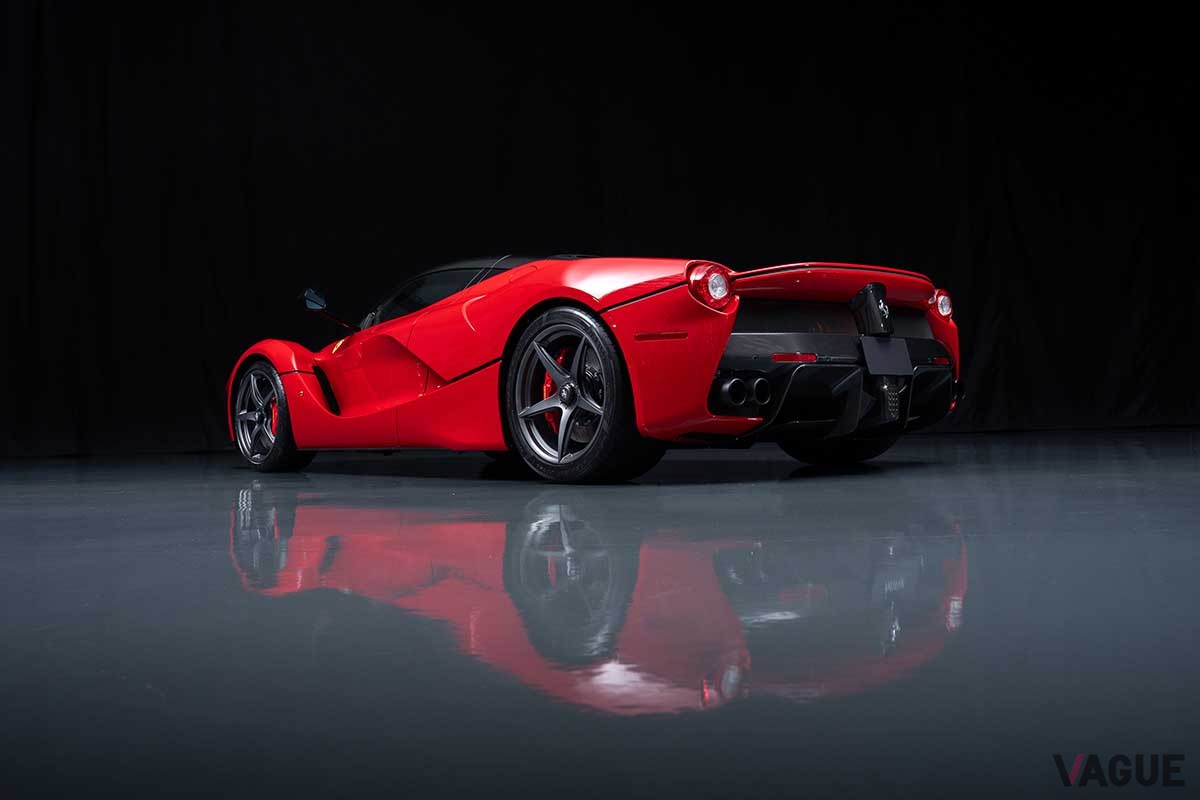 オークションに登場、523万USドル（約7億7400万円）で落札された2015年式フェラーリ「ラ・フェラーリ」Karissa Hosek(c)2025 Courtesy of RM Sotheby's