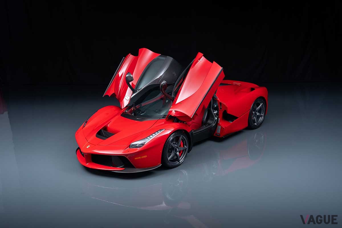 オークションに登場、523万USドル（約7億7400万円）で落札された2015年式フェラーリ「ラ・フェラーリ」Karissa Hosek(c)2025 Courtesy of RM Sotheby's