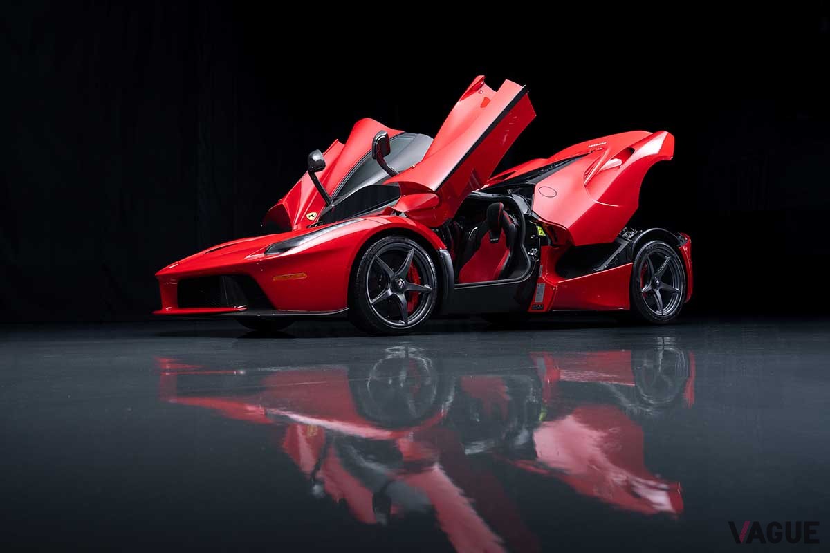 オークションに登場、523万USドル（約7億7400万円）で落札された2015年式フェラーリ「ラ・フェラーリ」Karissa Hosek(c)2025 Courtesy of RM Sotheby's