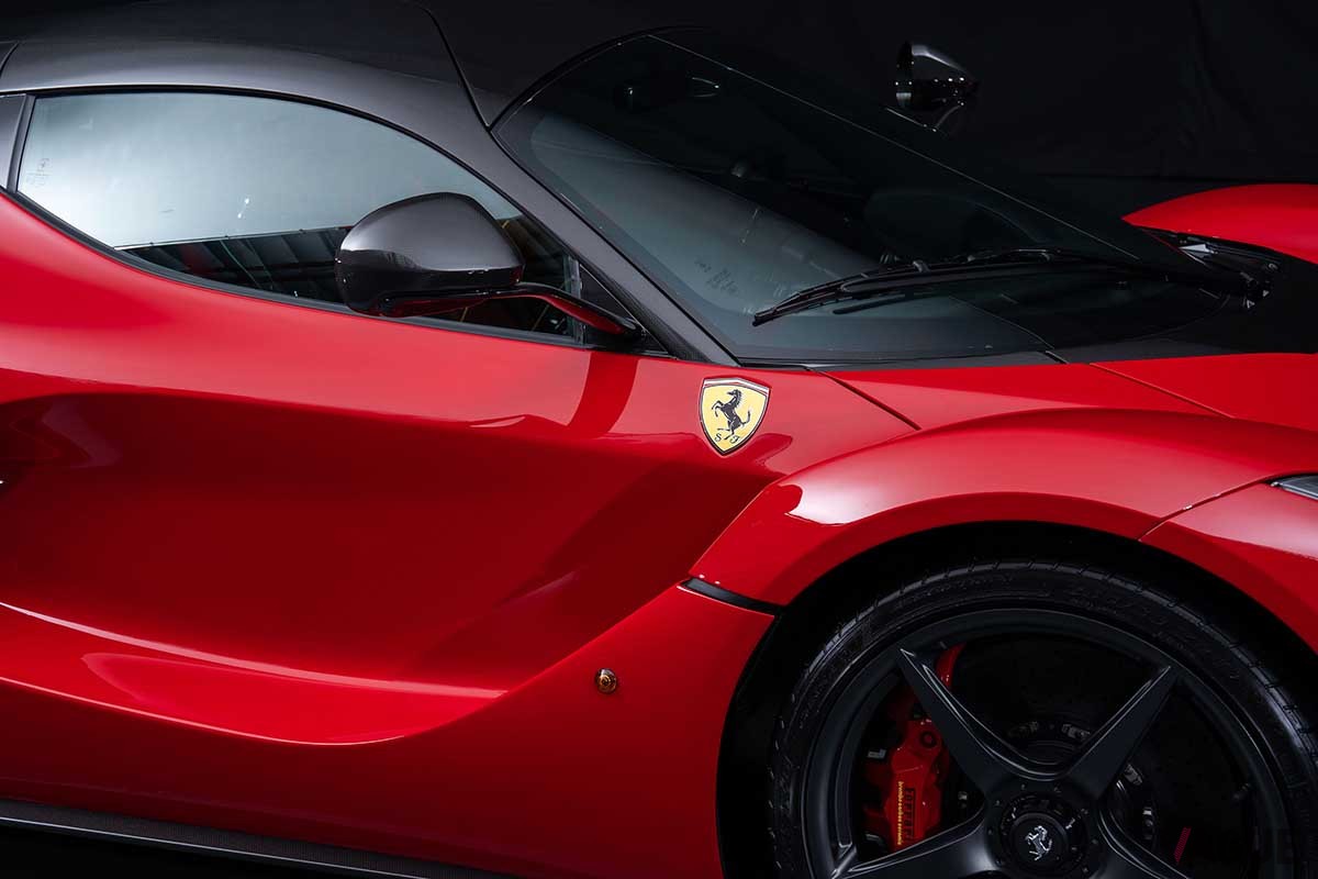 オークションに登場、523万USドル（約7億7400万円）で落札された2015年式フェラーリ「ラ・フェラーリ」Karissa Hosek(c)2025 Courtesy of RM Sotheby's