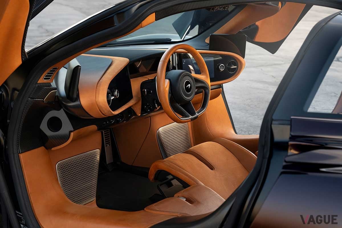 オークションに出品される2020年式マクラーレン「スピードテール」のインテリア 2025 Courtesy of RM Sotheby's