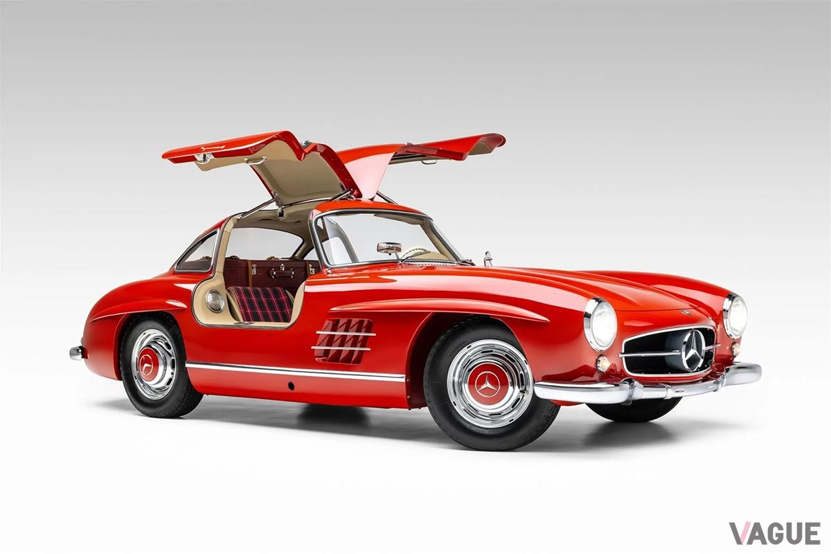オークションで落札された1955年式メルセデス・ベンツ「300SLガルウイング」