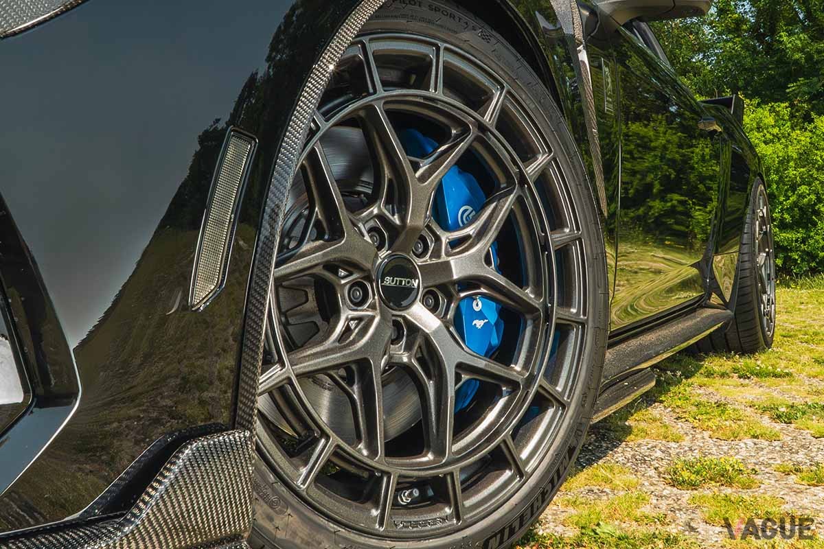 英国クライヴ・サットンが手がけた「CS800DH」