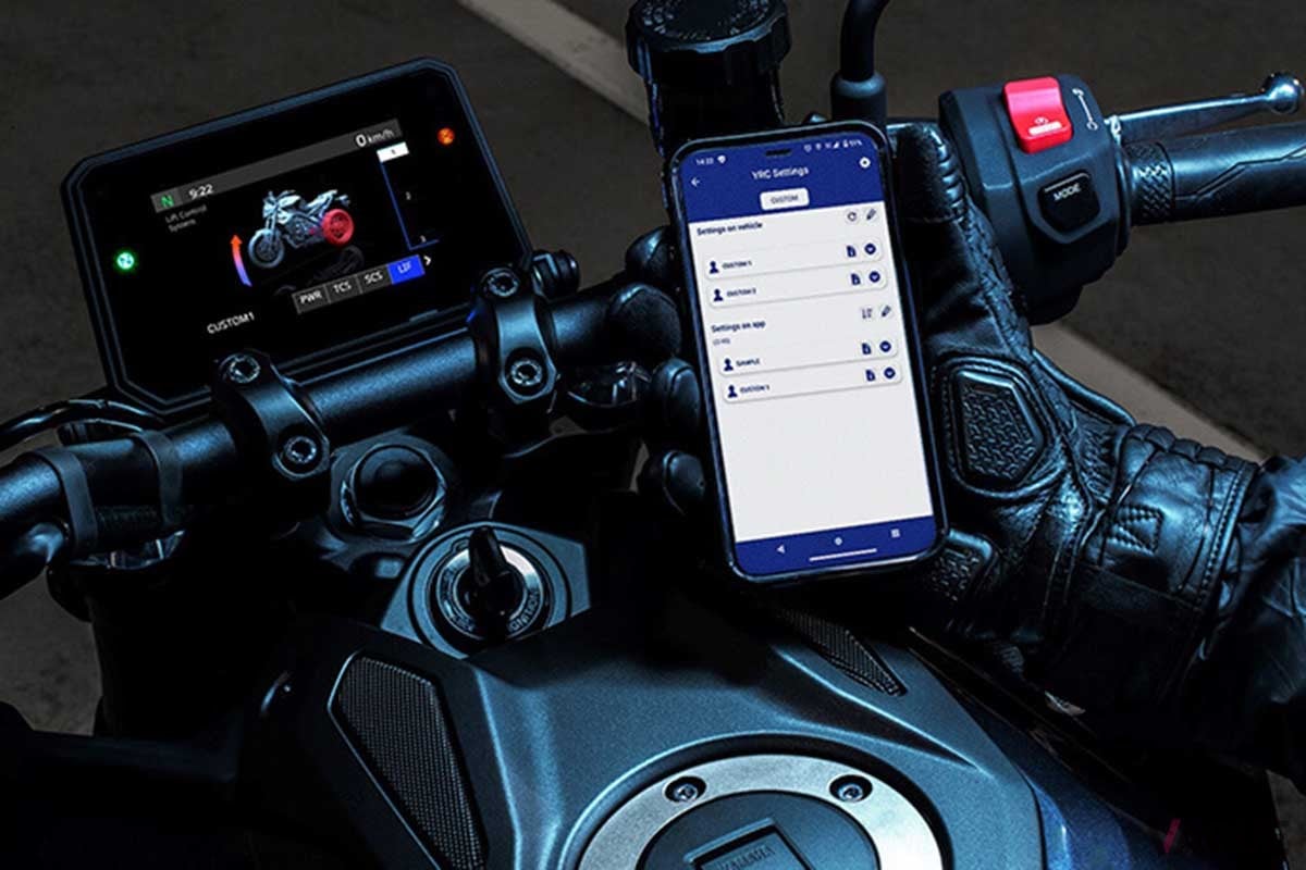 ヤマハ「MT-09 Y-AMT」