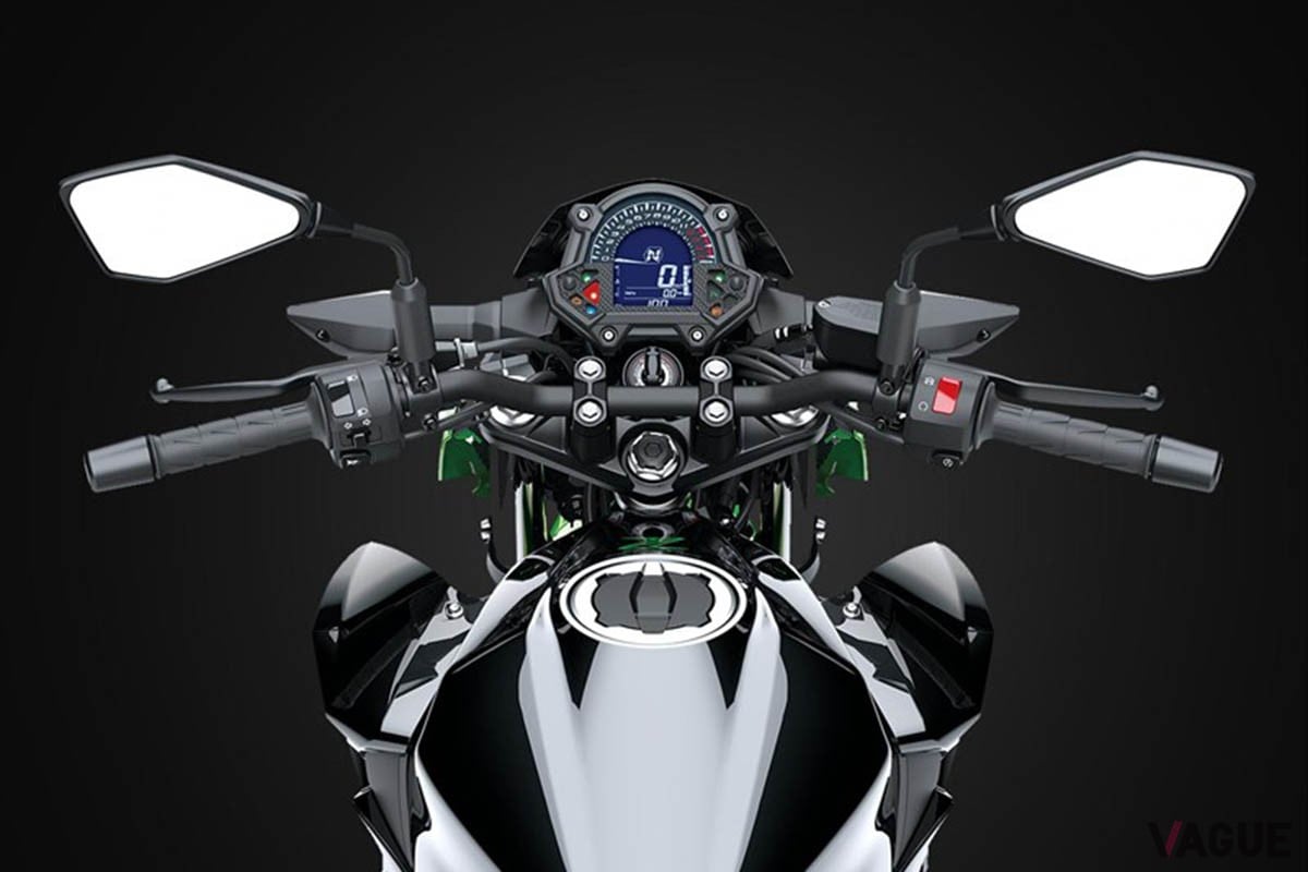5,000円off Nommi 400% 海外で大人気　2体セット価格 ヤマハトップの低燃費「51.9km/L」！125ccスクーターの定番