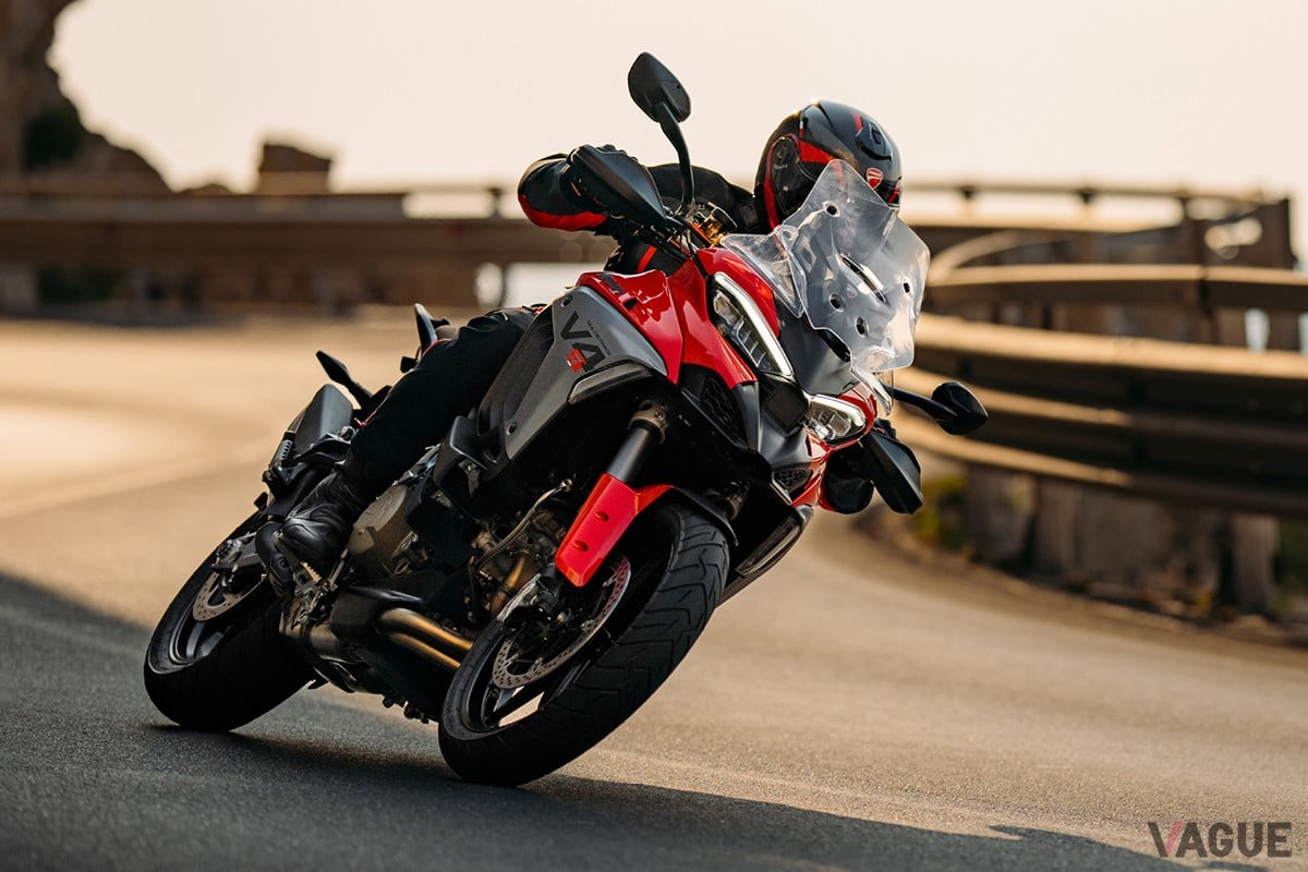 ドゥカティ「ムルティストラーダV4」