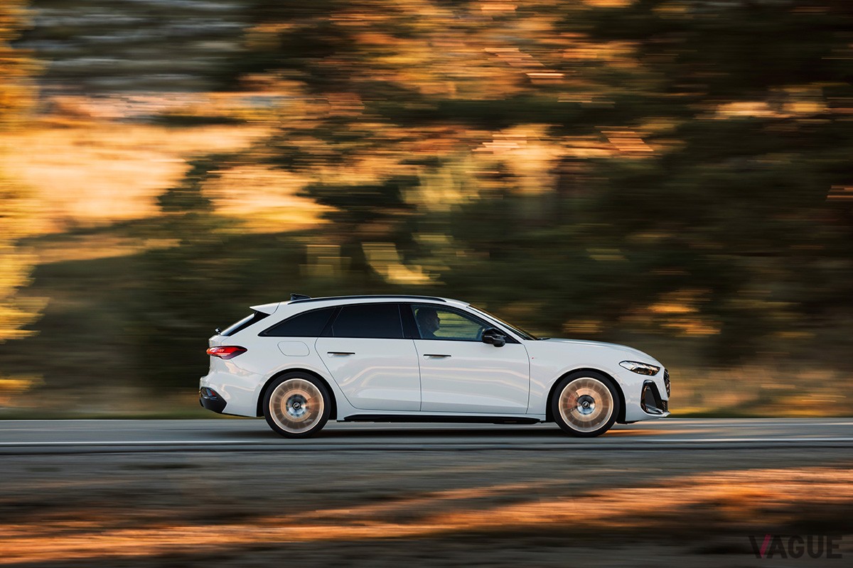 アウディ新型「A5セダン」