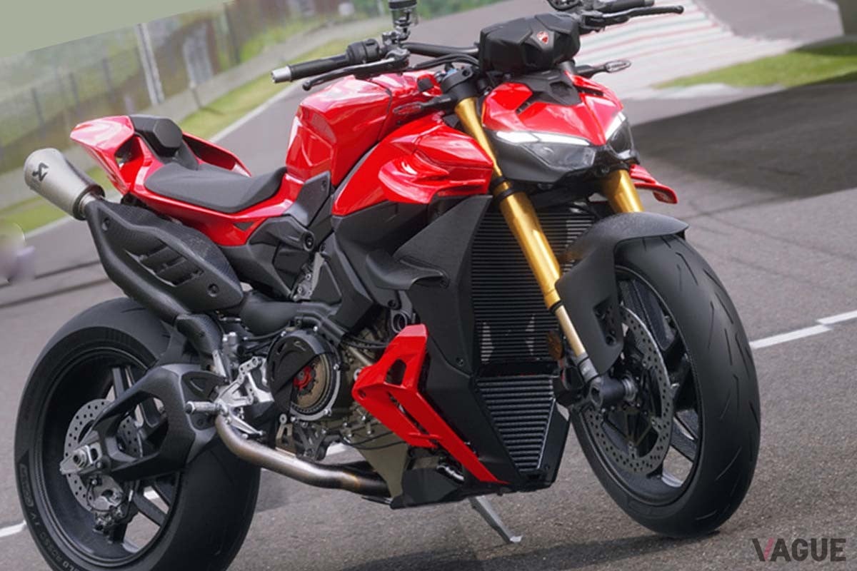 ドゥカティ「ストリートファイターV4」