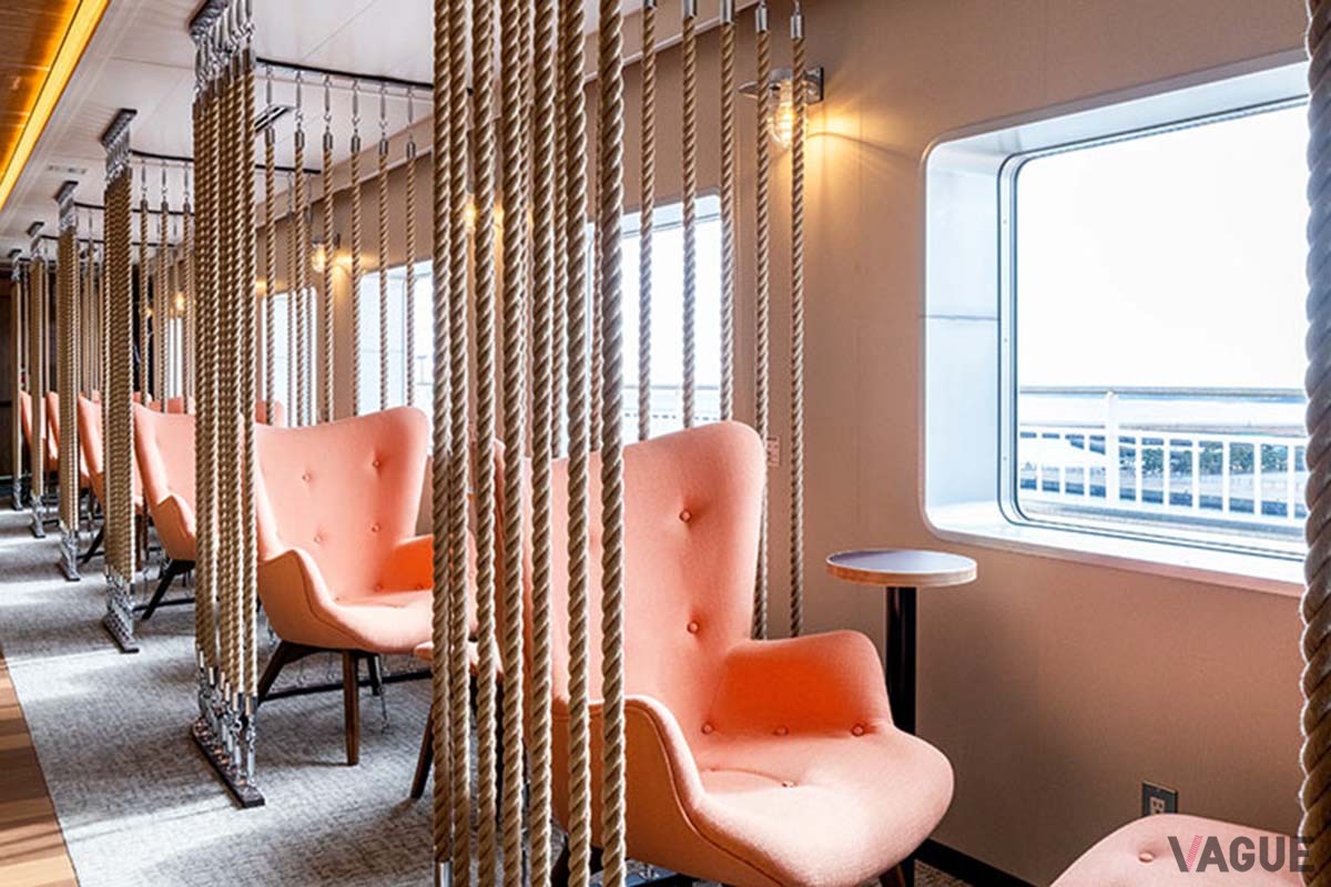 新造船「さんふらわあ ぴりか」の船内