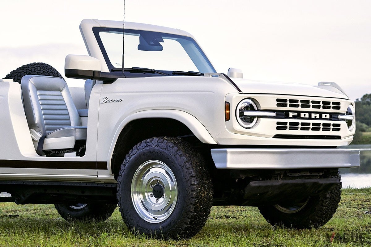 クラシカルなバンパーやロゴ入りテールゲートも再現したフォード「ブロンコ・ロードスター・コンセプト」