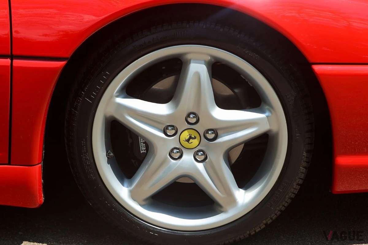 1997年式フェラーリ「F355スパイダー」