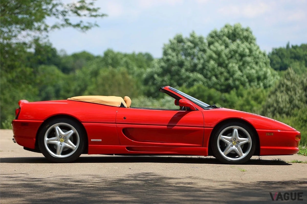 1997年式フェラーリ「F355スパイダー」
