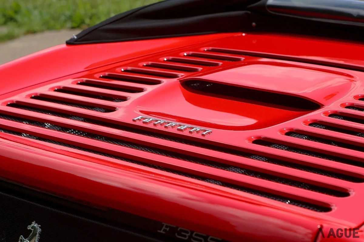 1997年式フェラーリ「F355スパイダー」