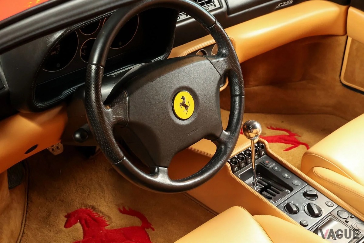 1997年式フェラーリ「F355スパイダー」
