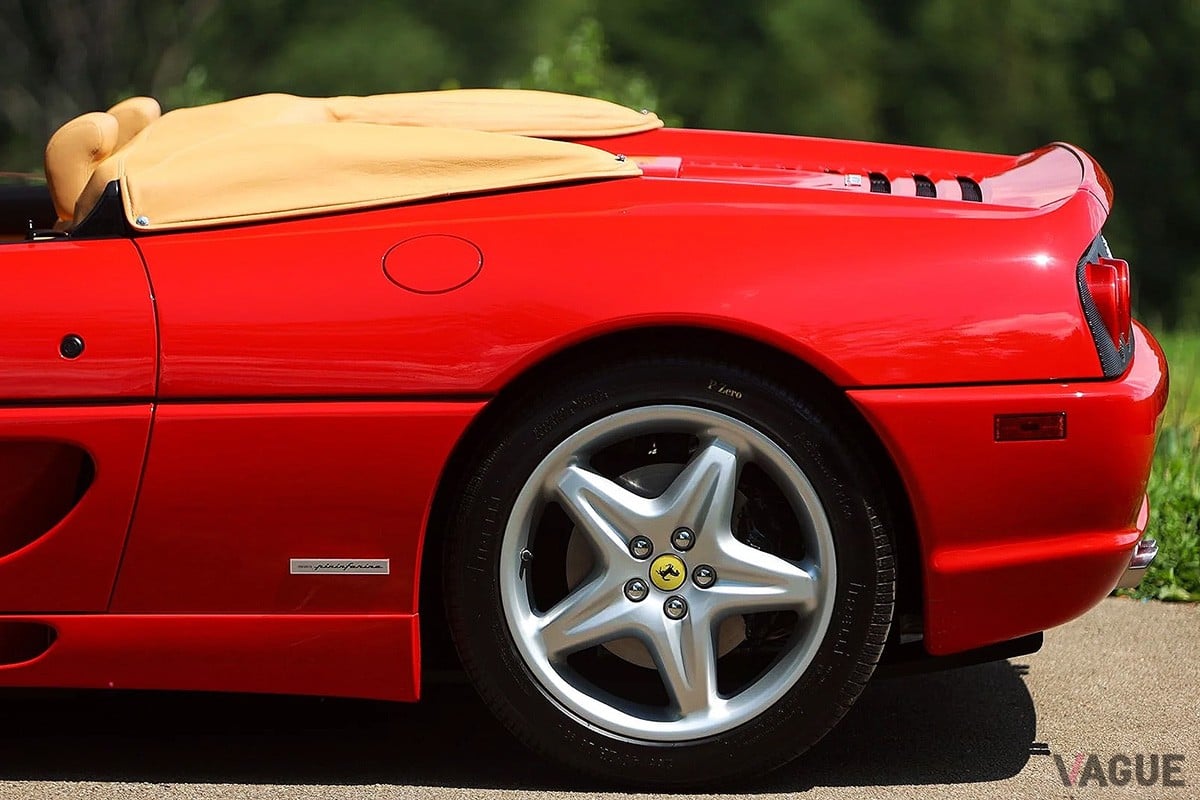 1997年式フェラーリ「F355スパイダー」