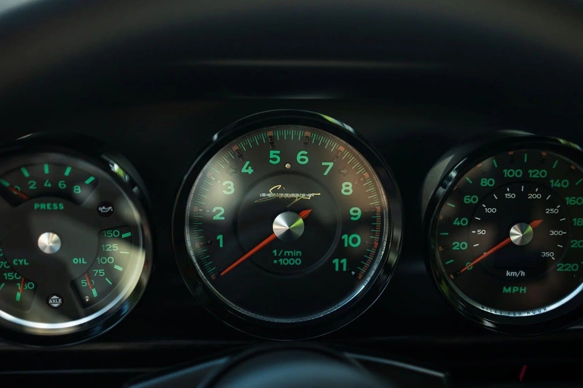 1991年式ポルシェ「911リイマジンドbyシンガーDLS」