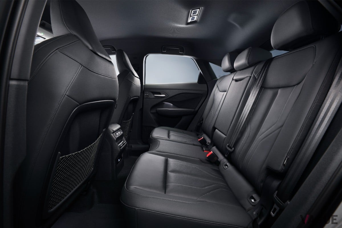 アウディ新型「Q3スポーツバック e-hybrid 200kW」