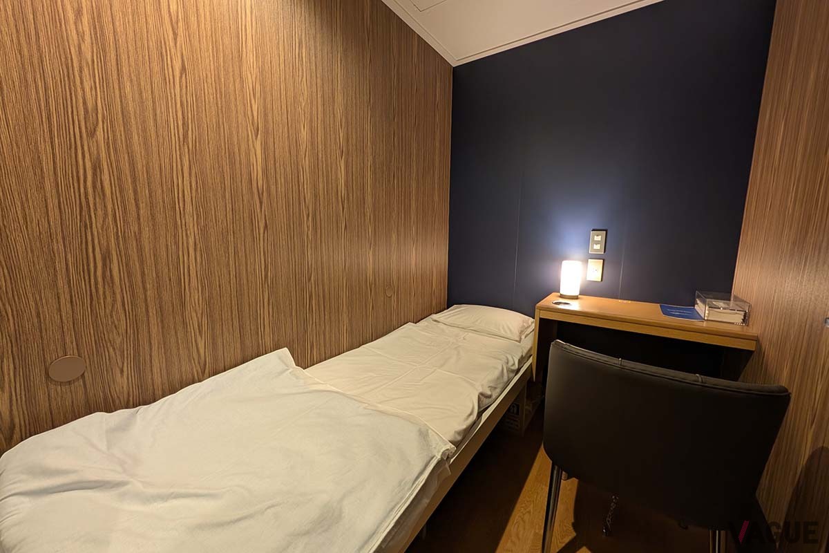 新造船「ブルーグレイス」船内