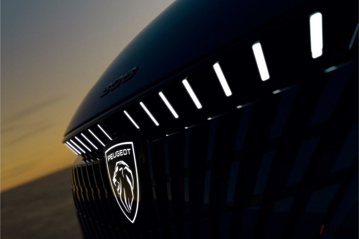 プジョー新型「308」