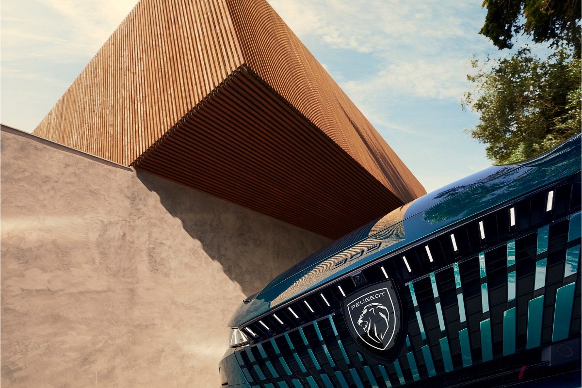 プジョー新型「308」