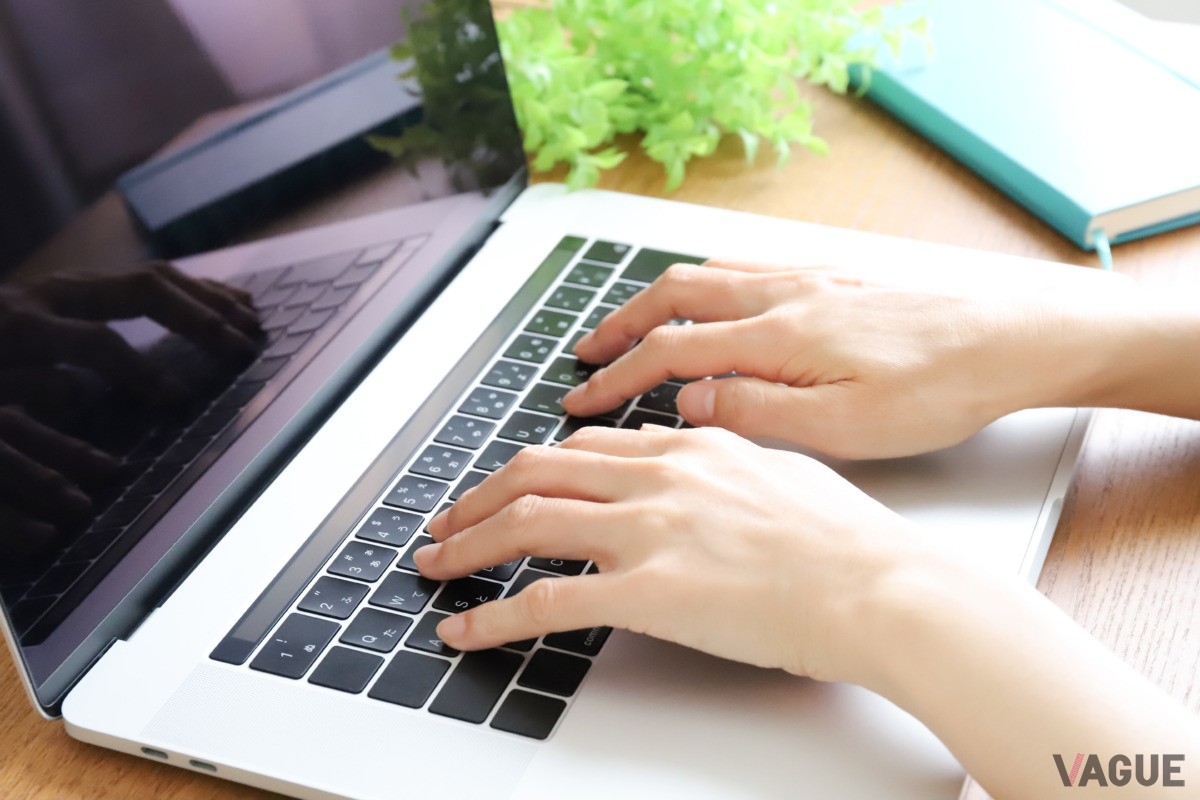 双方が相手が求める形式や距離感を探りながら、表現を使い分けることが必要