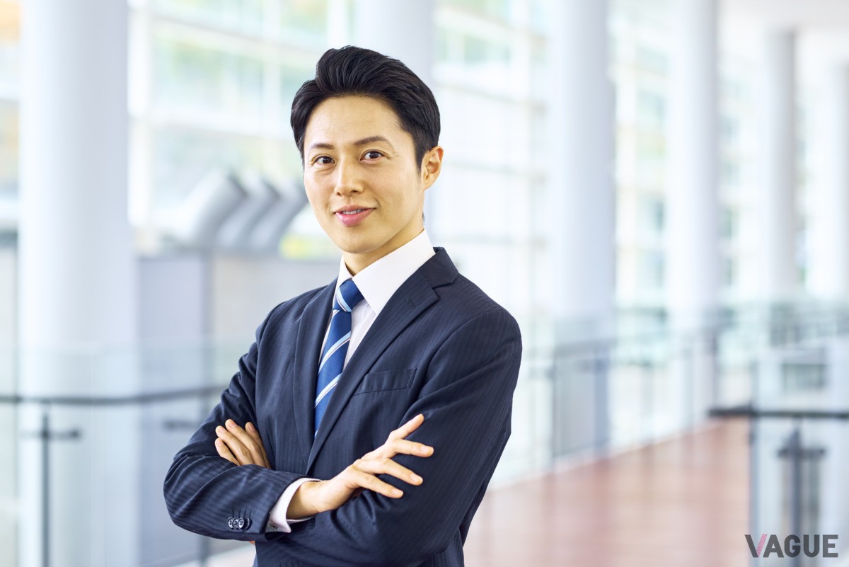 多くの場合でスーツにネクタイ着用が無難