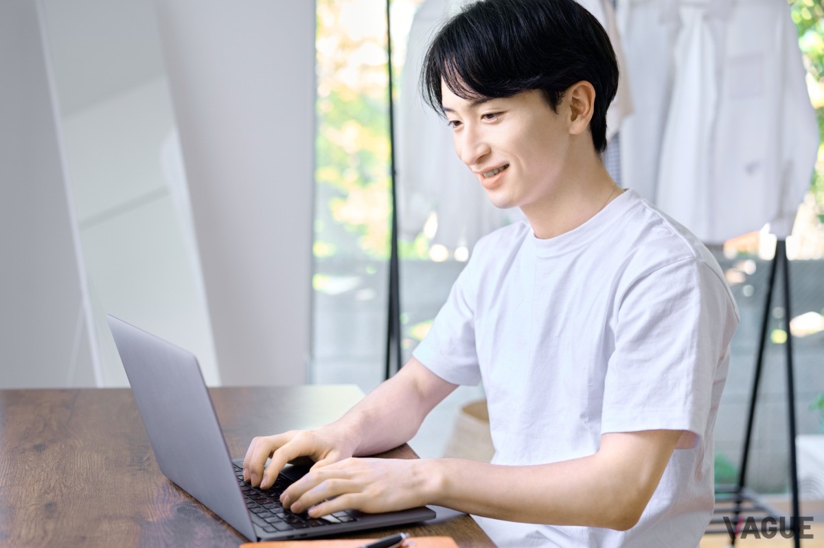 双方が相手が求める形式や距離感を探りながら、表現を使い分けることが必要